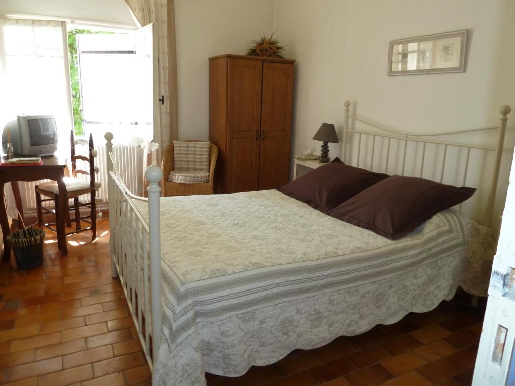 Mas De Valiguiere Hotel Saze  Ngoại thất bức ảnh